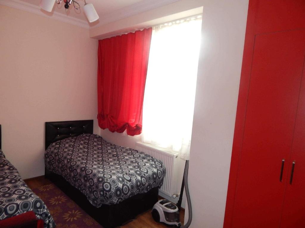 Батуми: 15 Angisa Street