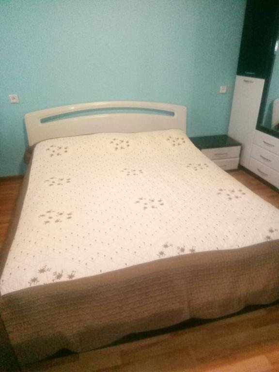 Батуми: apartment on haidar abashidze str.57