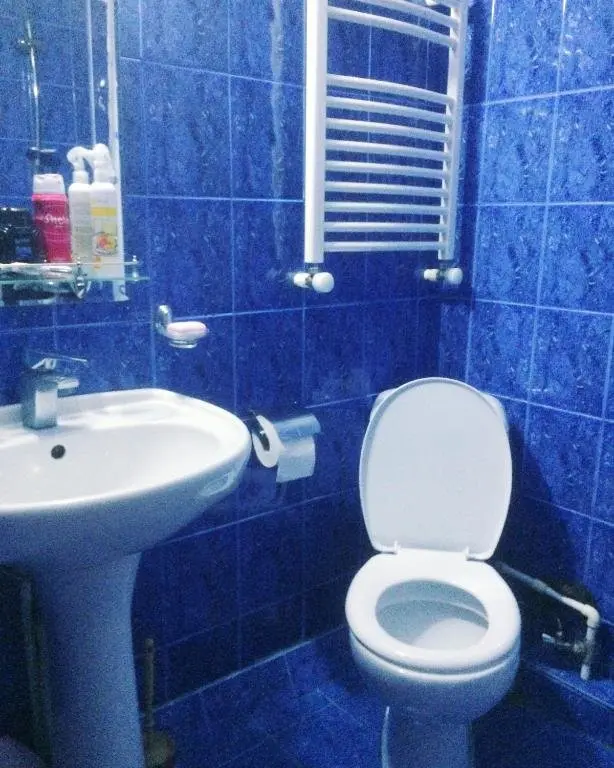 Батуми: 24 Alexander Griboedov Street Apartment