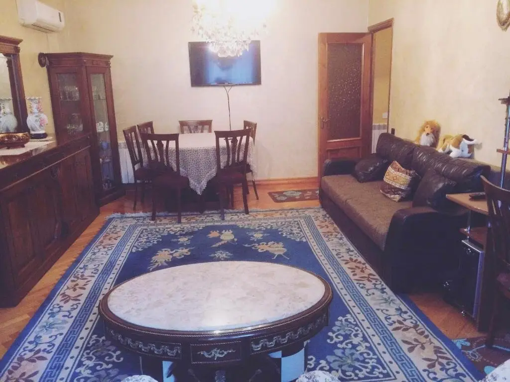 Батуми: 24 Alexander Griboedov Street Apartment