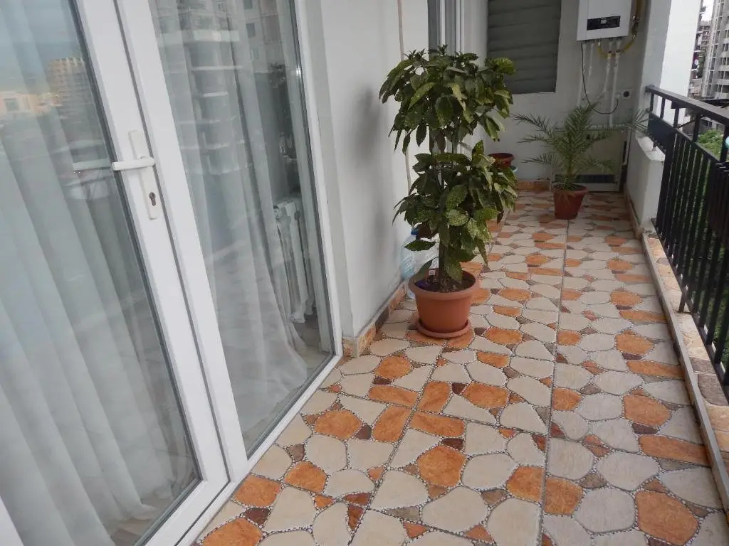 Батуми: Apartment 200 metr From Sea
