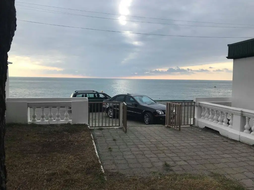 Кобулети: Apartment in kobuleti, 5meters from the sea