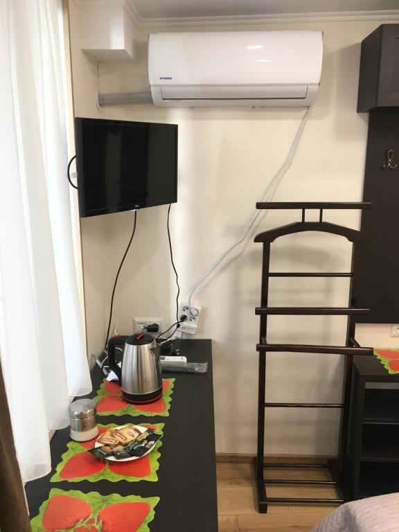Тбилиси: 10 b shindisi street Tbilisi