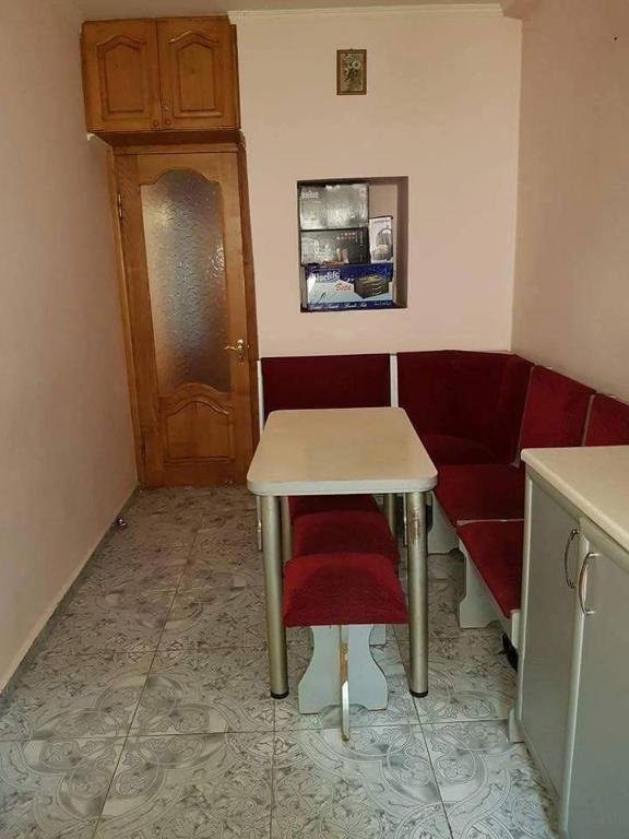 Батуми: Apartment on Lermontov 14