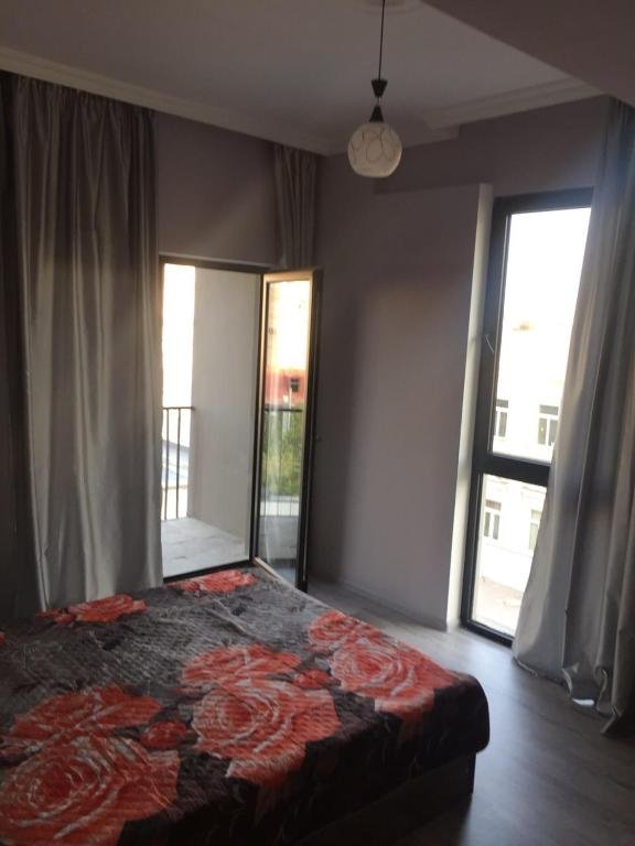 Тбилиси: Mardjanishvili Apartment