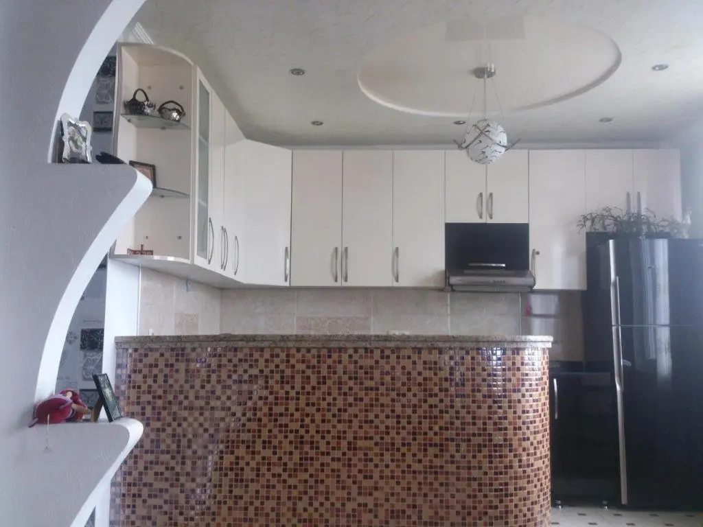 Батуми: 3 bedroom apartment for rent