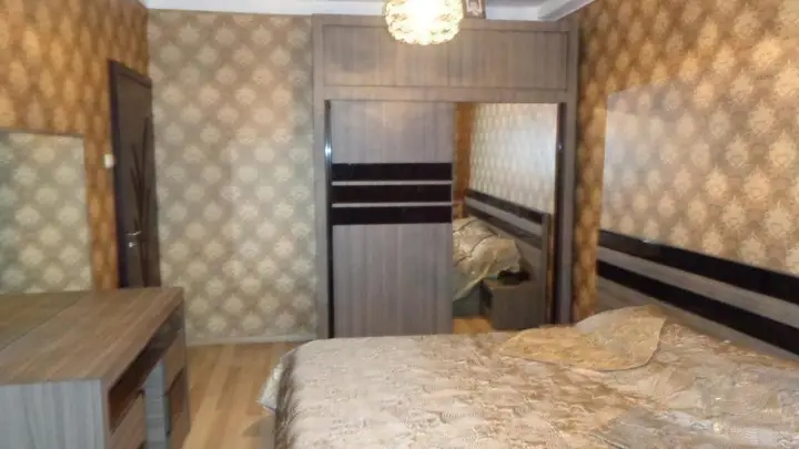 Батуми: 3 bedroom apartment for rent