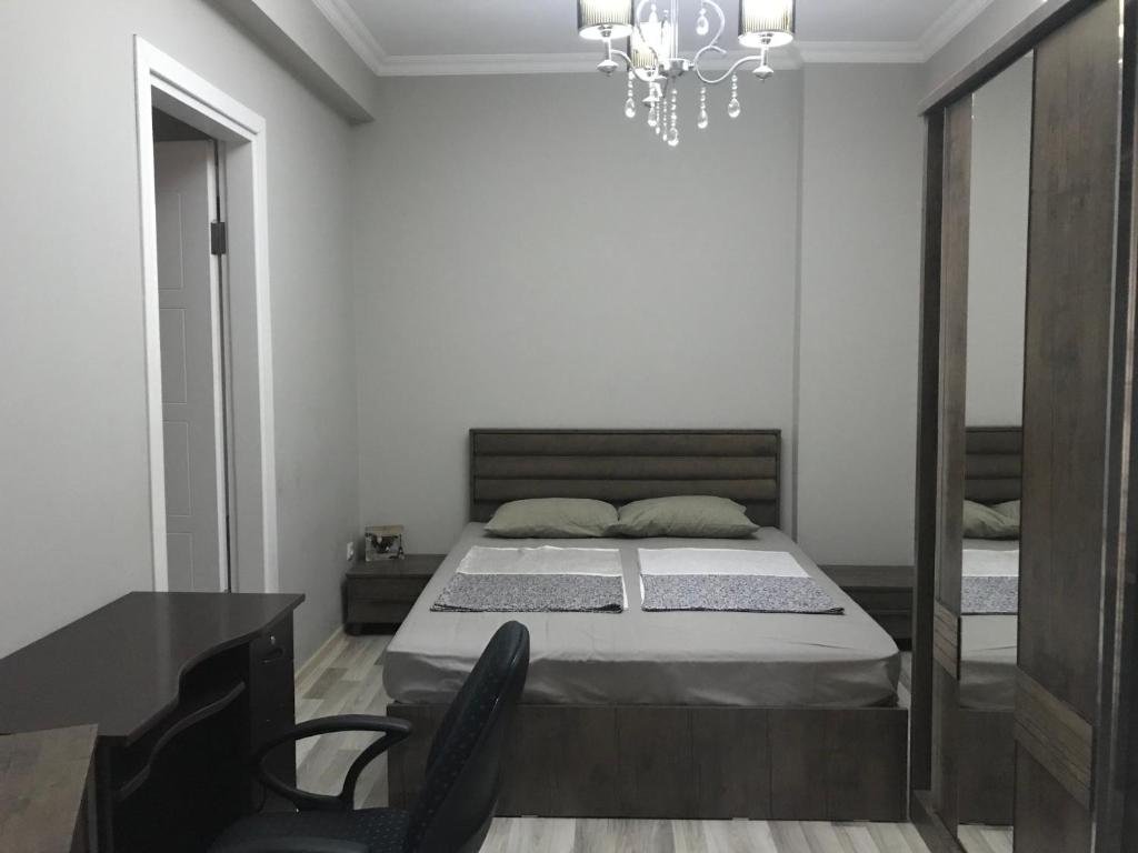 Батуми: 26 may Apartment good wiev and only 5 metres distance from sea