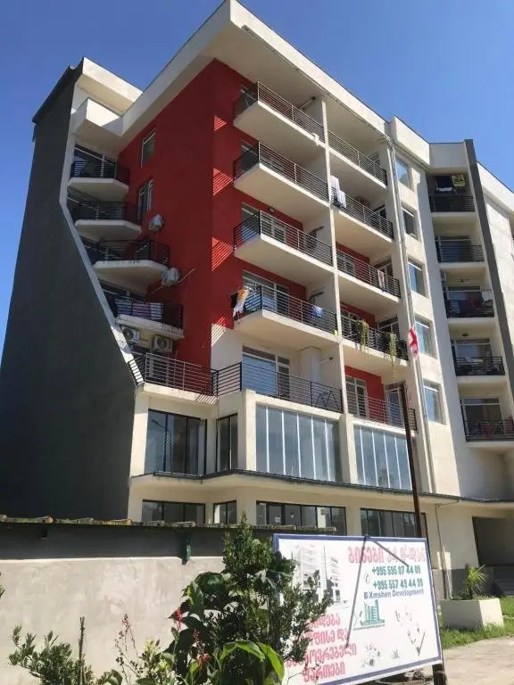 Батуми: apartment 50 villa del mar