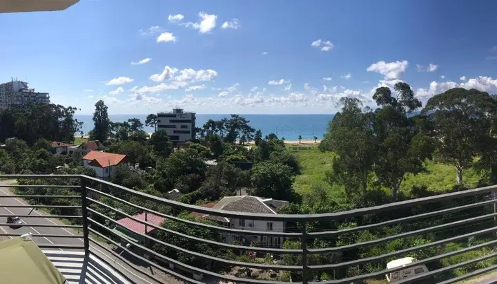 Батуми: apartment 50 villa del mar