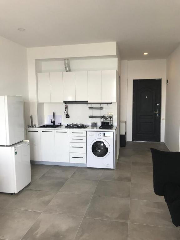 Батуми: apartment 50 villa del mar