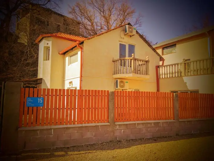 Тбилиси: House 15