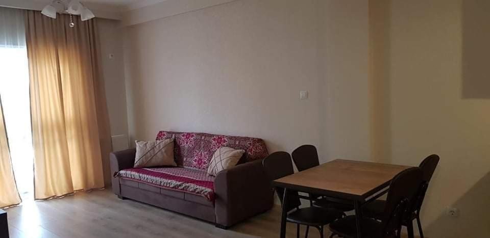 Тбилиси: Apartment4