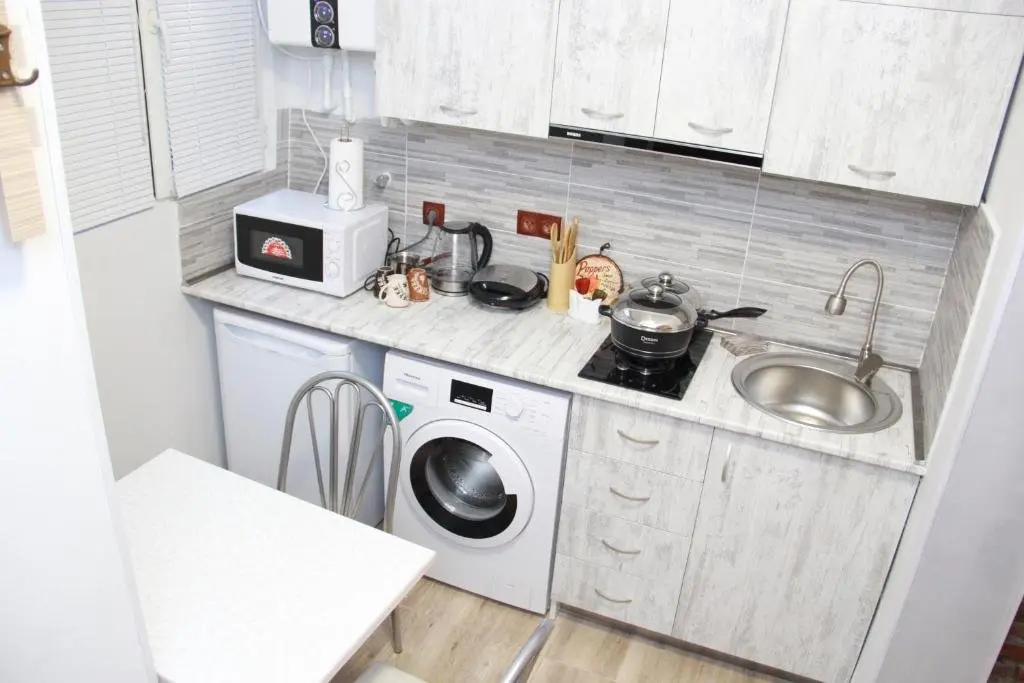 Тбилиси: Kogho's Leonidze Street 12 Apartments