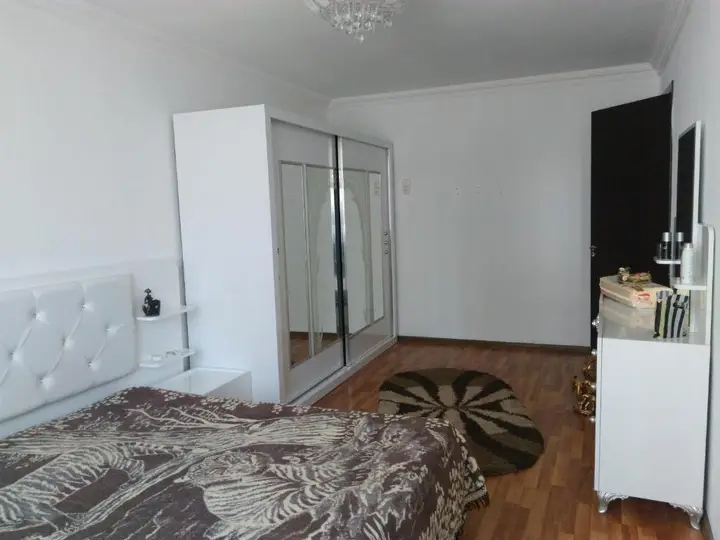 Батуми: Marnika Apartment