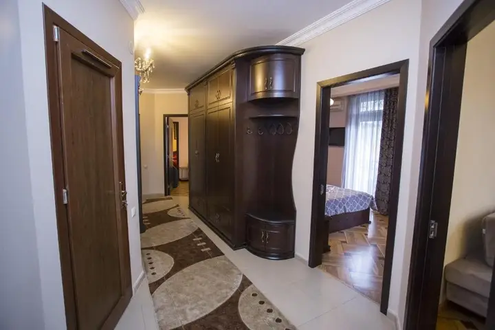 Батуми: Marjanishvili St. 14