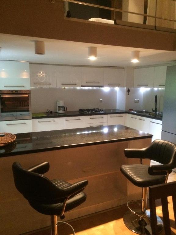 Тбилиси: Modern Apartment In Tbilisi, Saburtalo