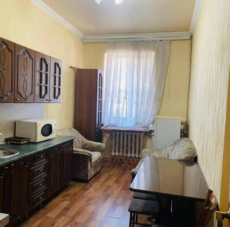 Батуми: Apartament u Artura v Centre