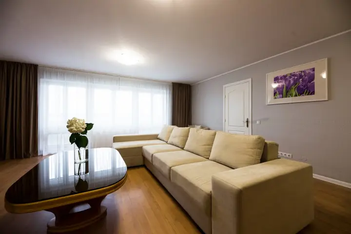 Минск: Апартаменты HomeApart Сторожовская 8(1)