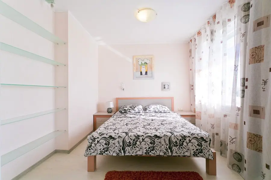 Минск: Апартаменты HomeApart Сторожовская 8(1)