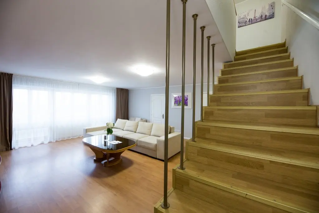 Минск: Апартаменты HomeApart Сторожовская 8(1)
