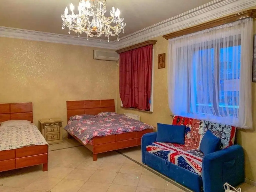 Тбилиси: 4 ROOM SUITE lN TBILISI CITY