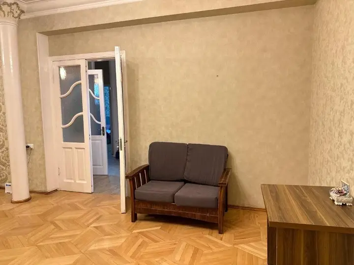 Тбилиси: 4 ROOM SUITE lN TBILISI CITY