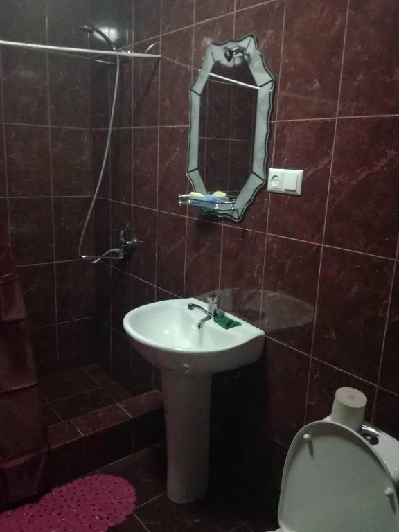 Кобулети: Kvartira V 200M Ot Moria, Vse Uslovia