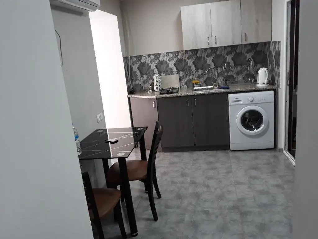 Тбилиси: New Tiflis 8 Rome Str.