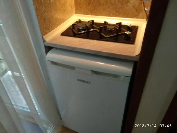 Батуми: Kvartira 200 Metrov Ot More