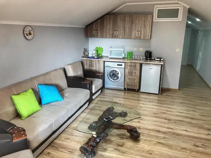 Батуми: Apartment Green House