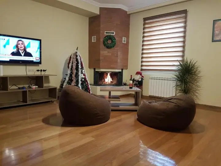 Тбилиси: La Paradise Apartments Kote Afkhazi St.17