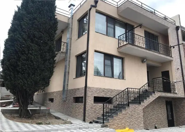 Тбилиси: Makhata House