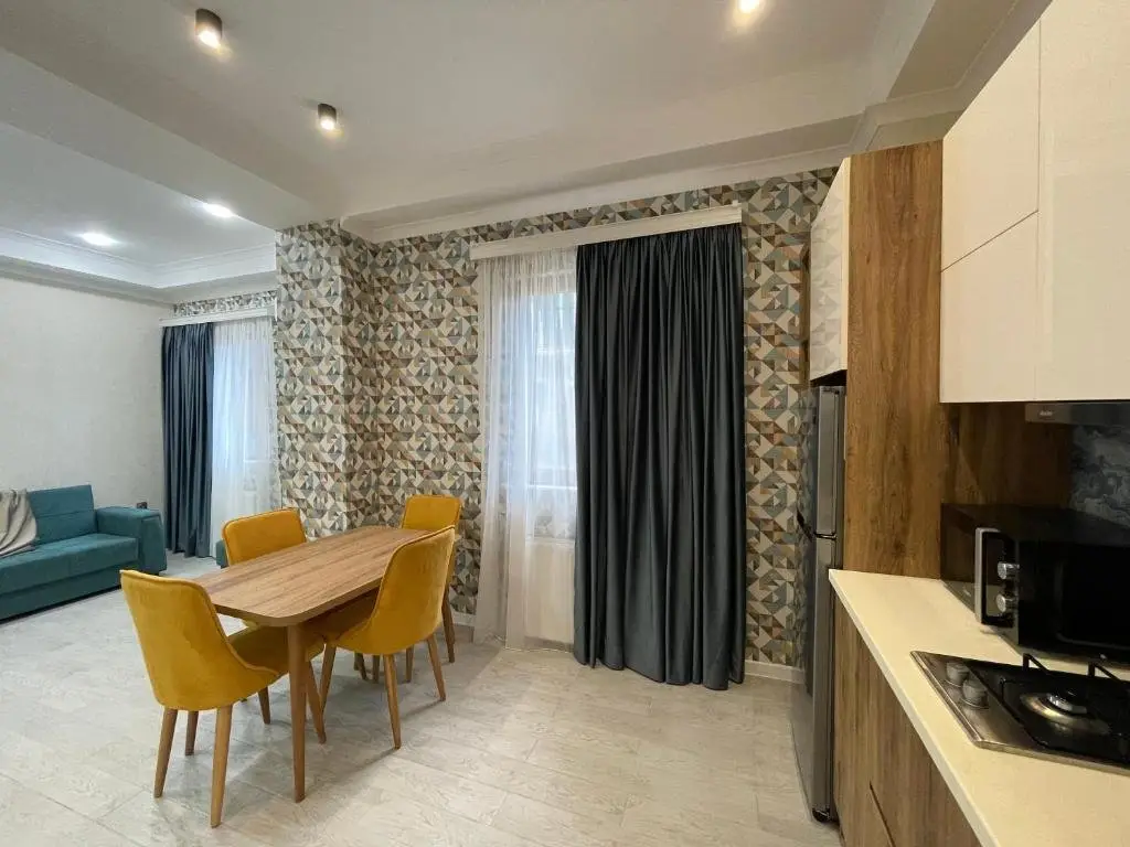 Кутаиси: 2h komnatnye apartamenty v tsentre Kutaisi