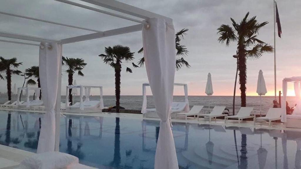 Букнари: Apartament Dreamland Oasis in Chakvi