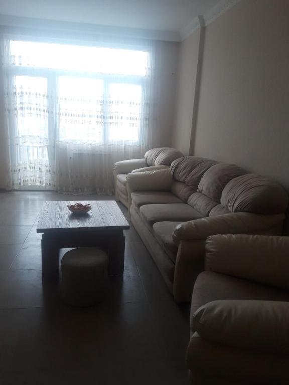 Батуми: Imedashvili Weretheli 15 17 Apartment