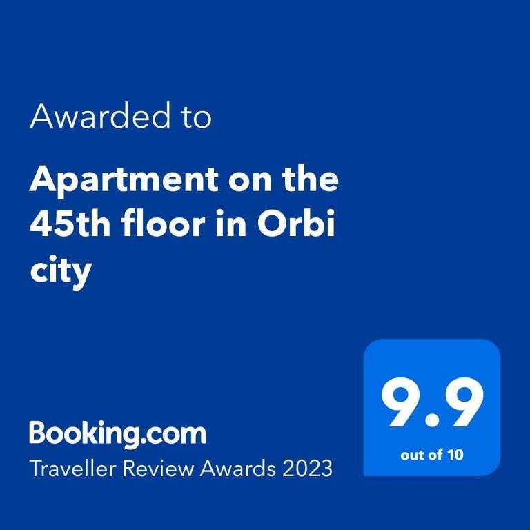 Батуми: Apartment on the 45th floor in Orbi city