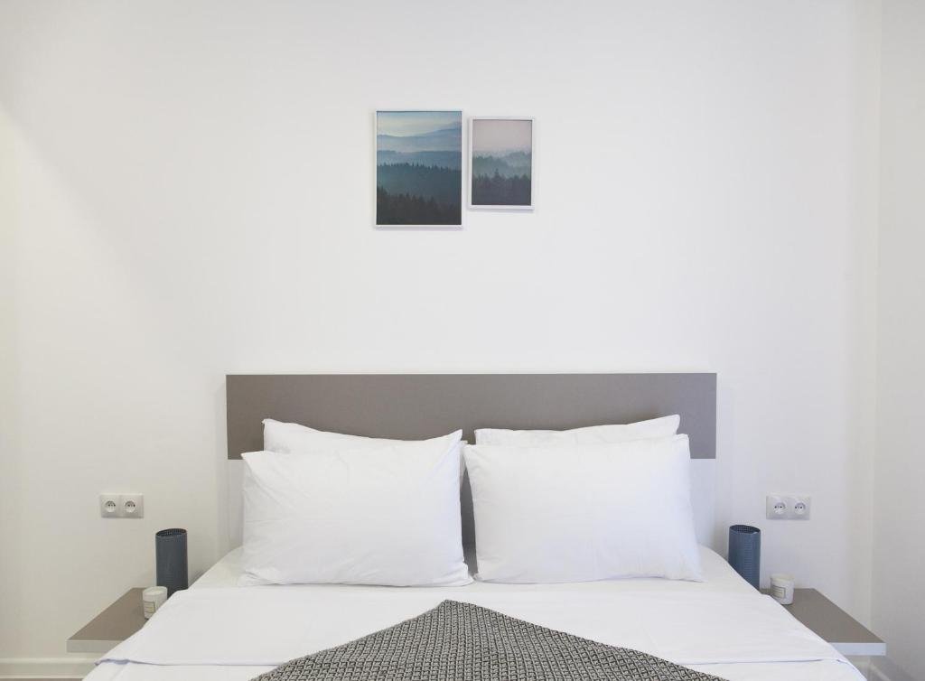 Тбилиси: brand new, bright, 1 bedroom unit, 100 mbps wi-fi.