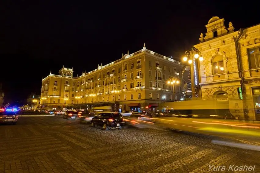 Тбилиси: Lika And Sergo's House 82 Davit Aghmashenebeli Avenue