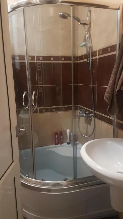 Батуми: Kobaladze Street. N4. 14 03. Orbi Plaza