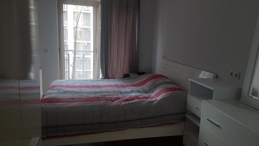 Батуми: Kobaladze Street. N4. 14 03. Orbi Plaza