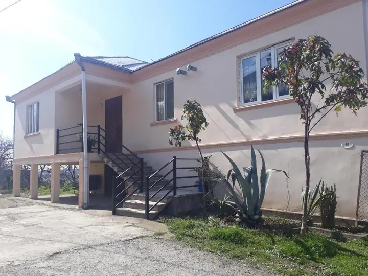 Батуми: Kokhtagora Str 17