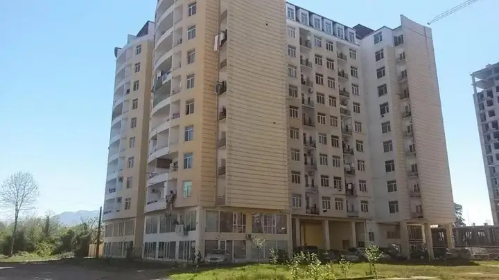 Батуми: Inasaridze Street 2 Roomed Flat