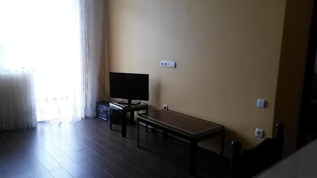 Батуми: Inasaridze Street 2 Roomed Flat