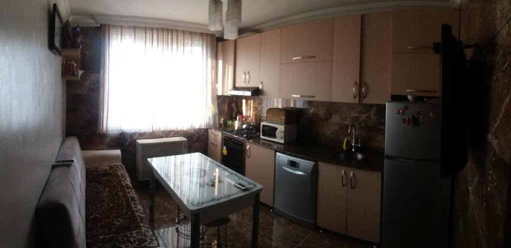 Батуми: Mikheil Lermontovi Street 80