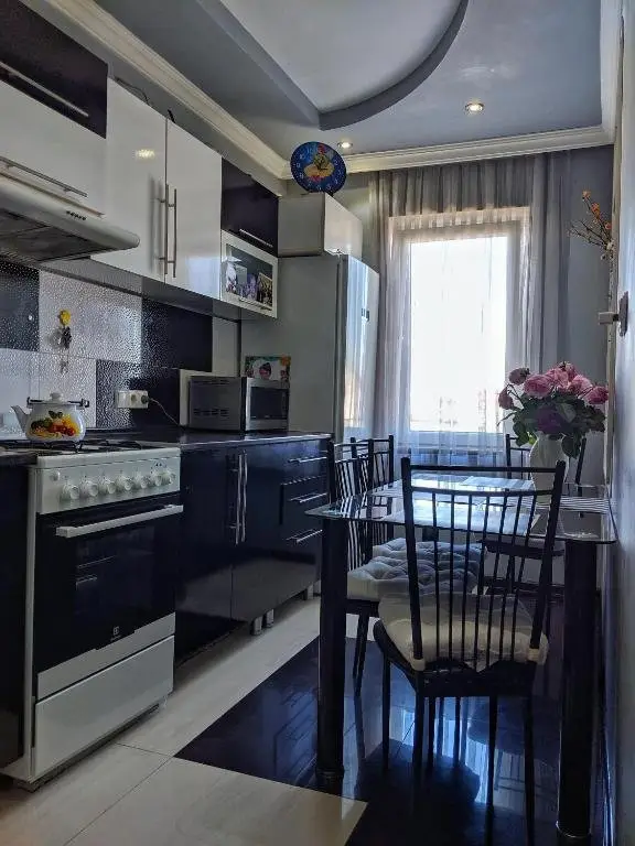 Кобулети: apartment with balcony