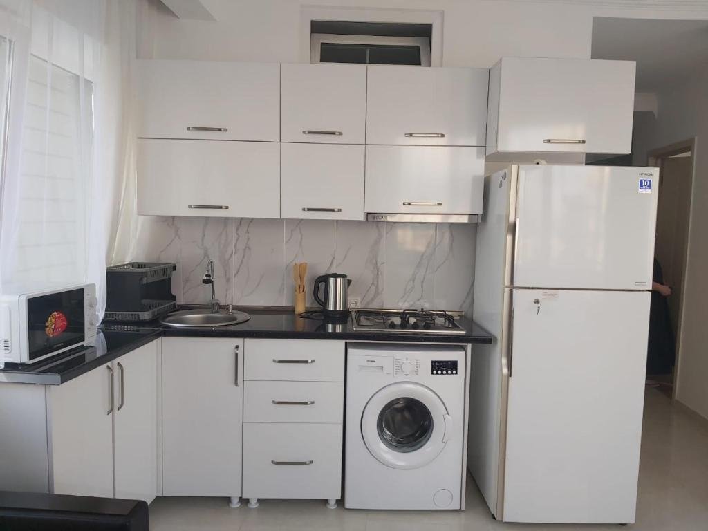 Батуми: 3-bedroom apartment. in batumi, with sea view.