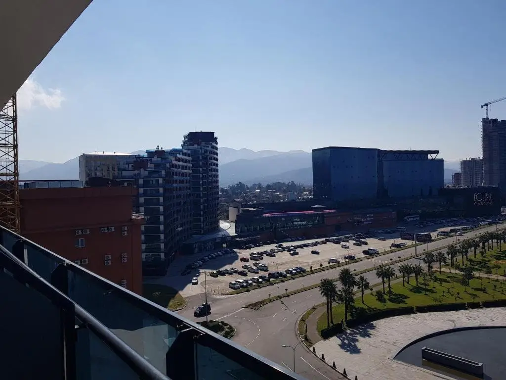 Батуми: 1stBatumi Beach Tower