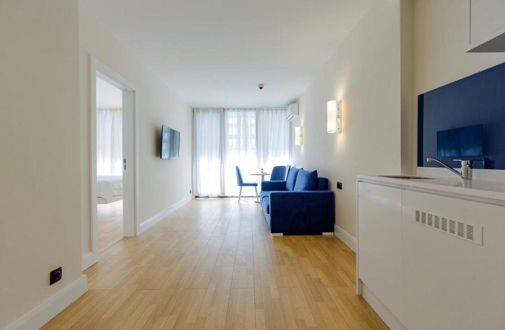 Батуми: 2 rooms 32floor sea view apartment orbi city batum