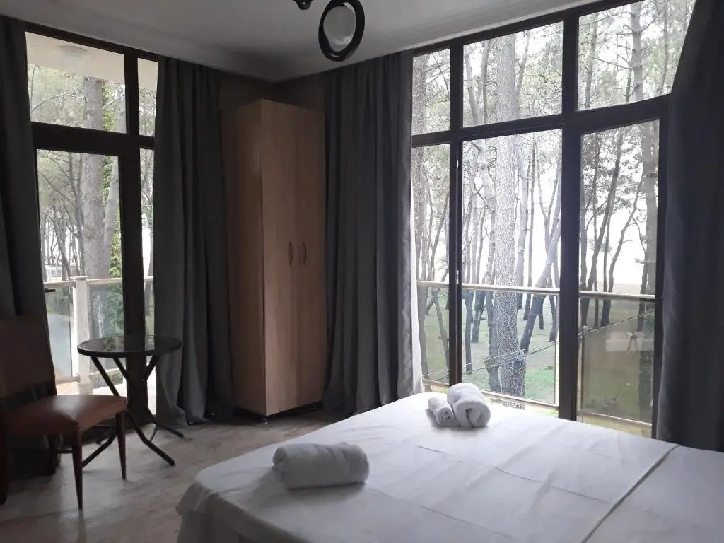 Уреки: Kaprovani Star Apartament